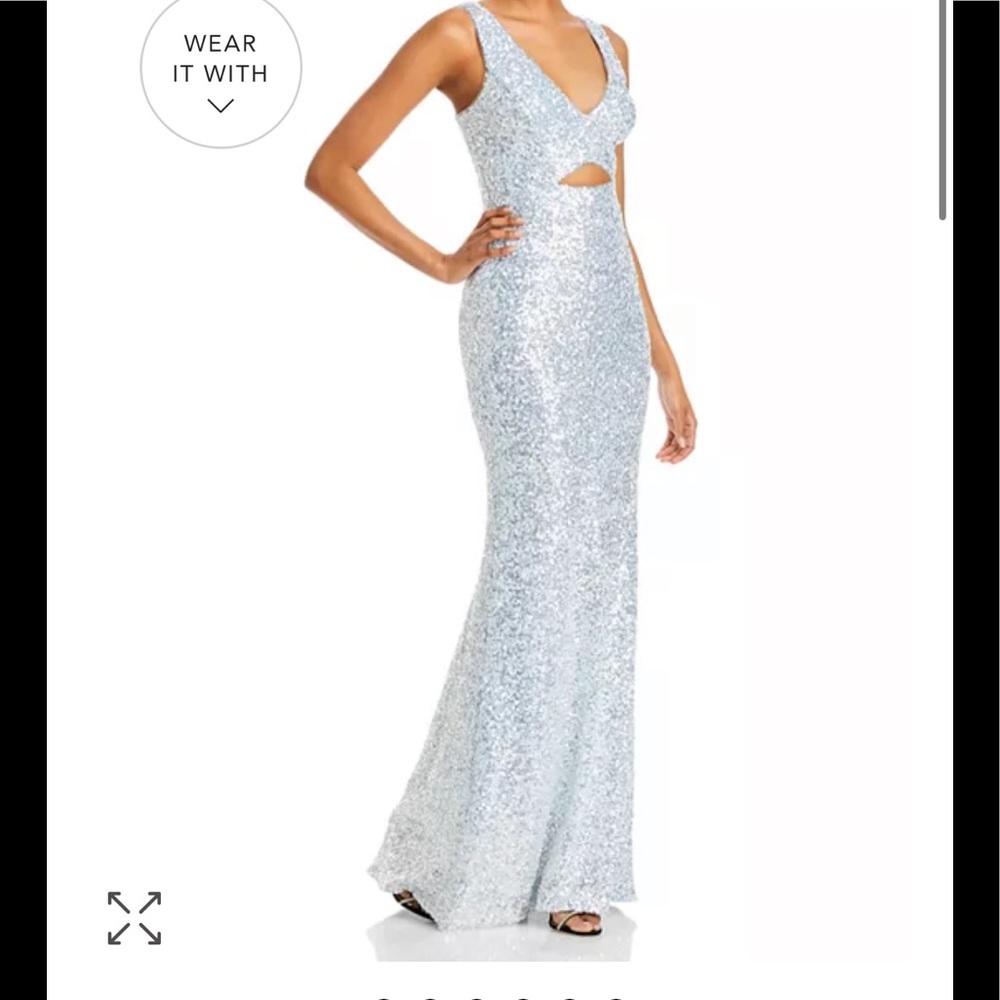 BLOOMINGDALES PROM DRESS WITH TAG